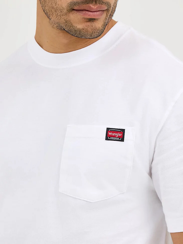 weißes arbeits-t-shirt für herren mit tasche