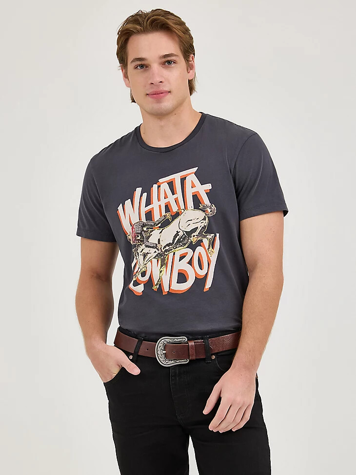 wrangler x whataburger herren-t-shirt mit cowboy-motiv verwaschenes schwarz