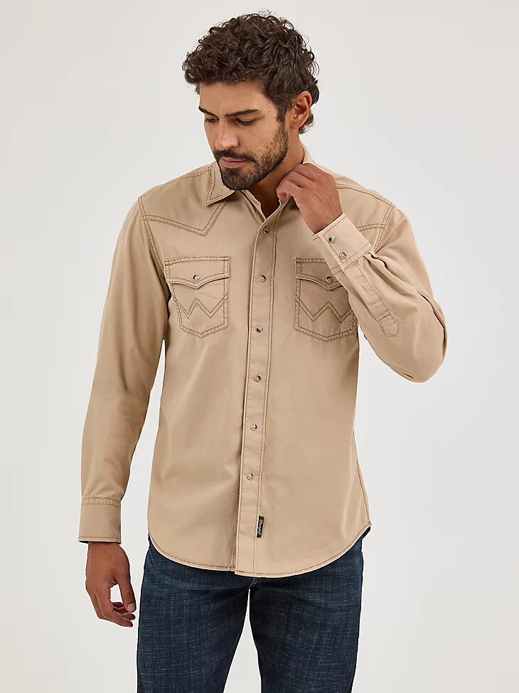 wrangler retro premium herren-westernhemd aus pigmentgefärbtem twill mit druckknöpfen hellbraun