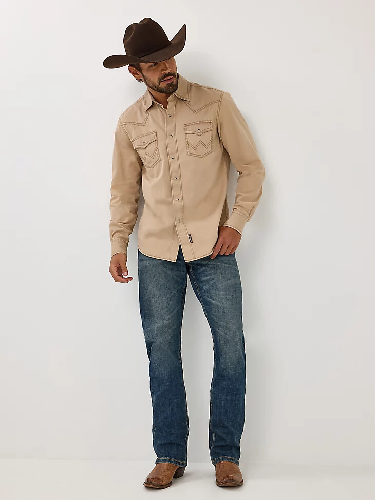 wrangler retro premium herren-westernhemd aus pigmentgefärbtem twill mit druckknöpfen hellbraun