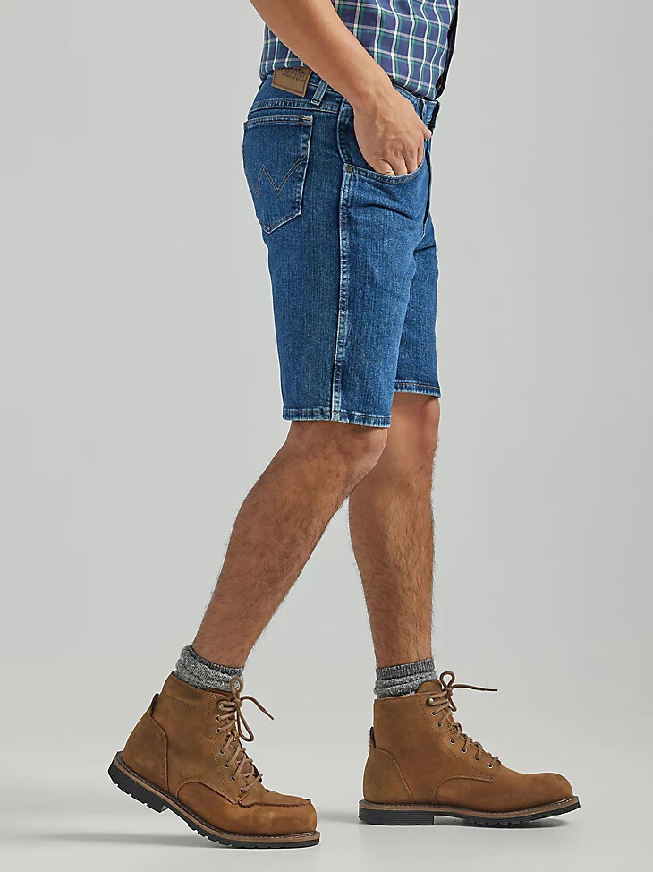 wrangler rugged wear performance series relaxed fit short medium stone