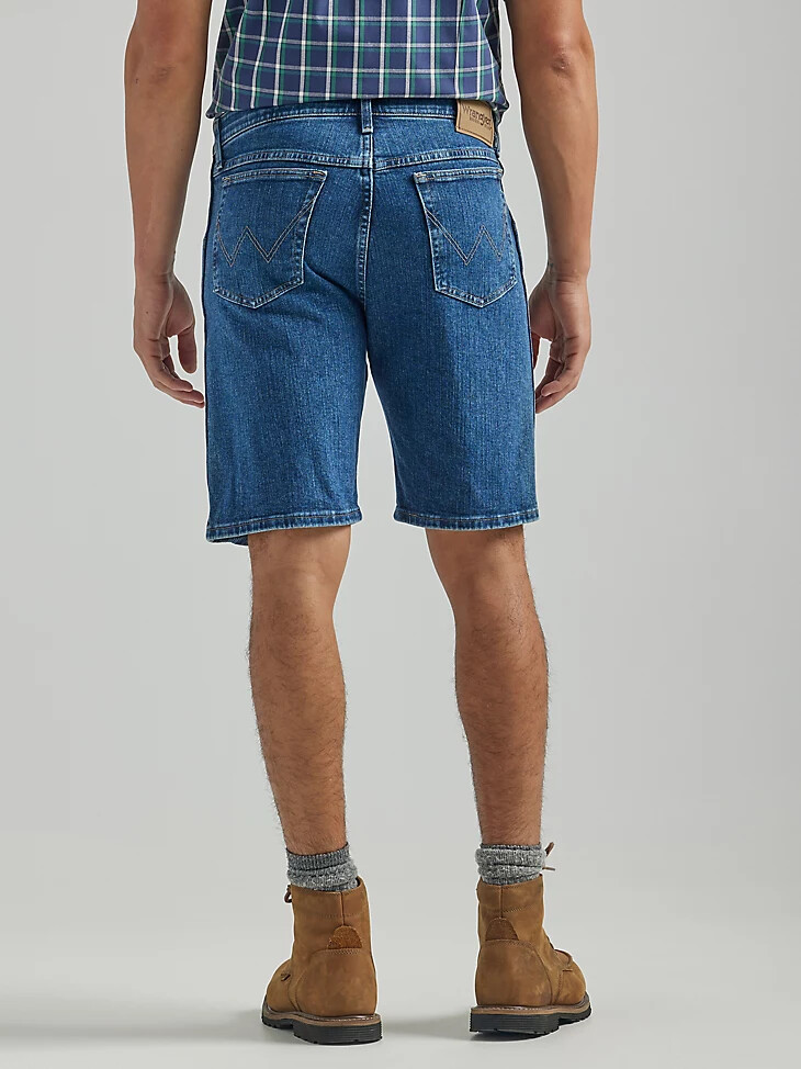 wrangler rugged wear performance series relaxed fit short medium stone