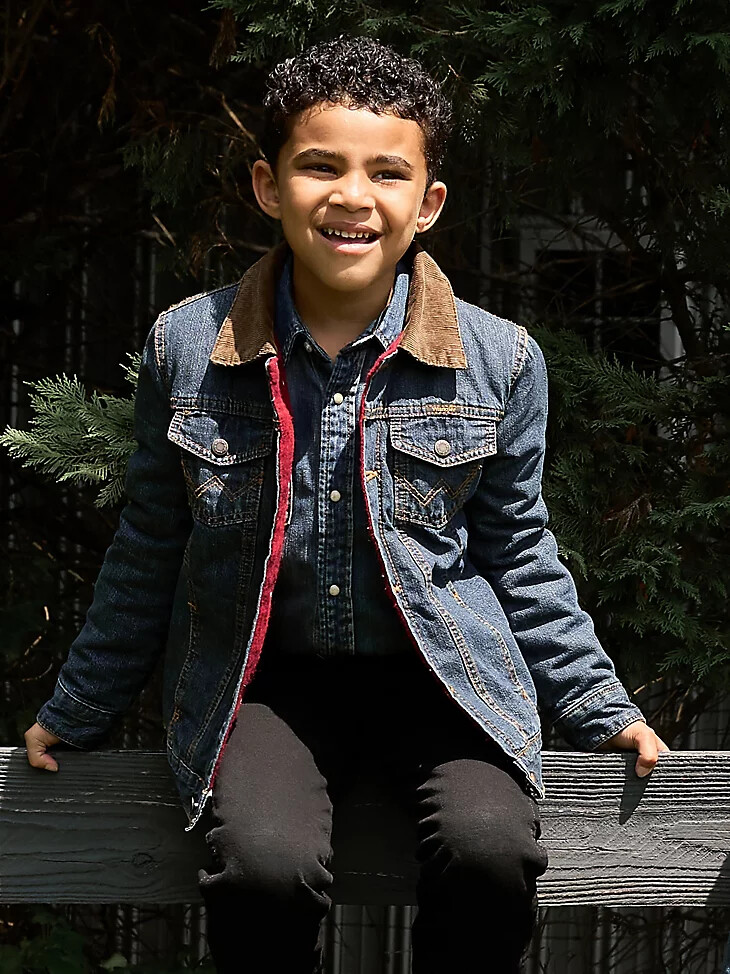 wrangler jeansjacke für jungen mit deckenfutter rustikales blau