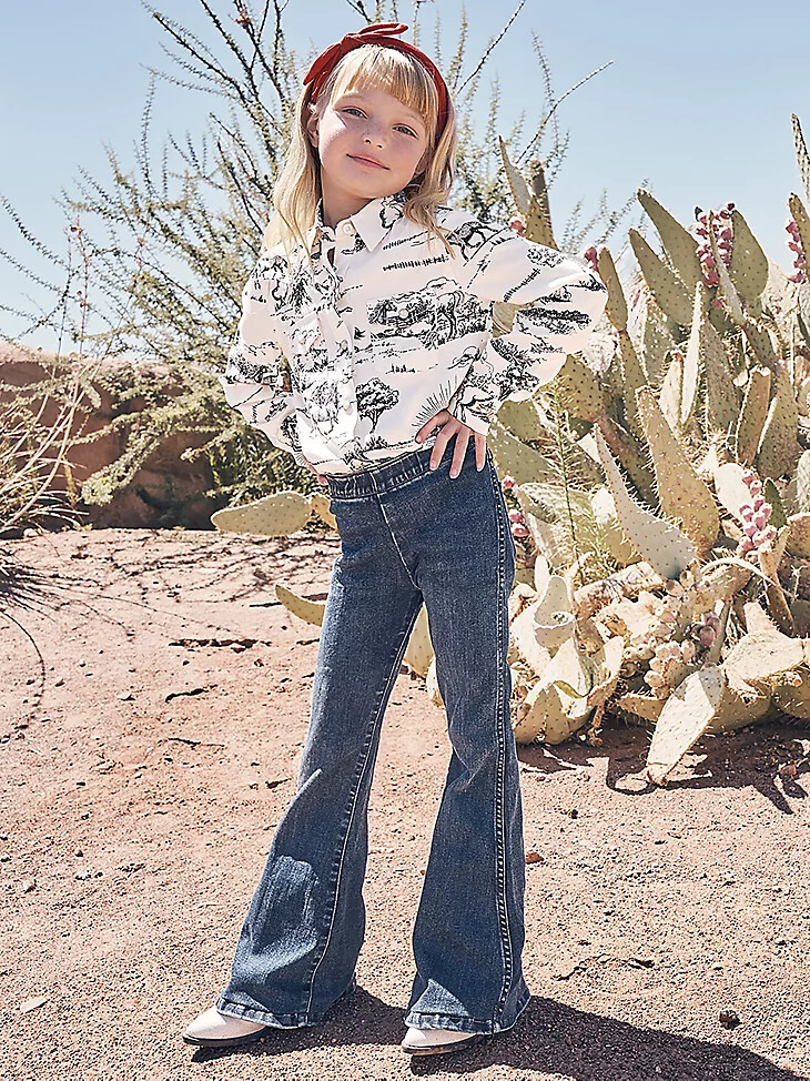 wrangler x lainey wilson schlaghosen für mädchen dunkelblaue denim-waschung